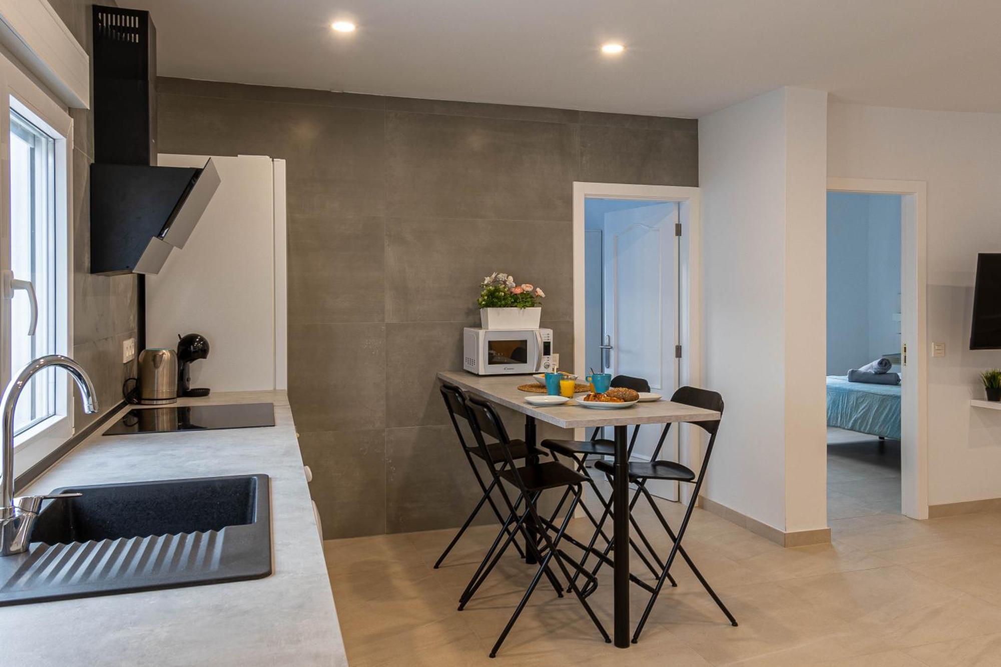 Kiposhi Beach Apartments Punta Mujeres Haria Exterior photo